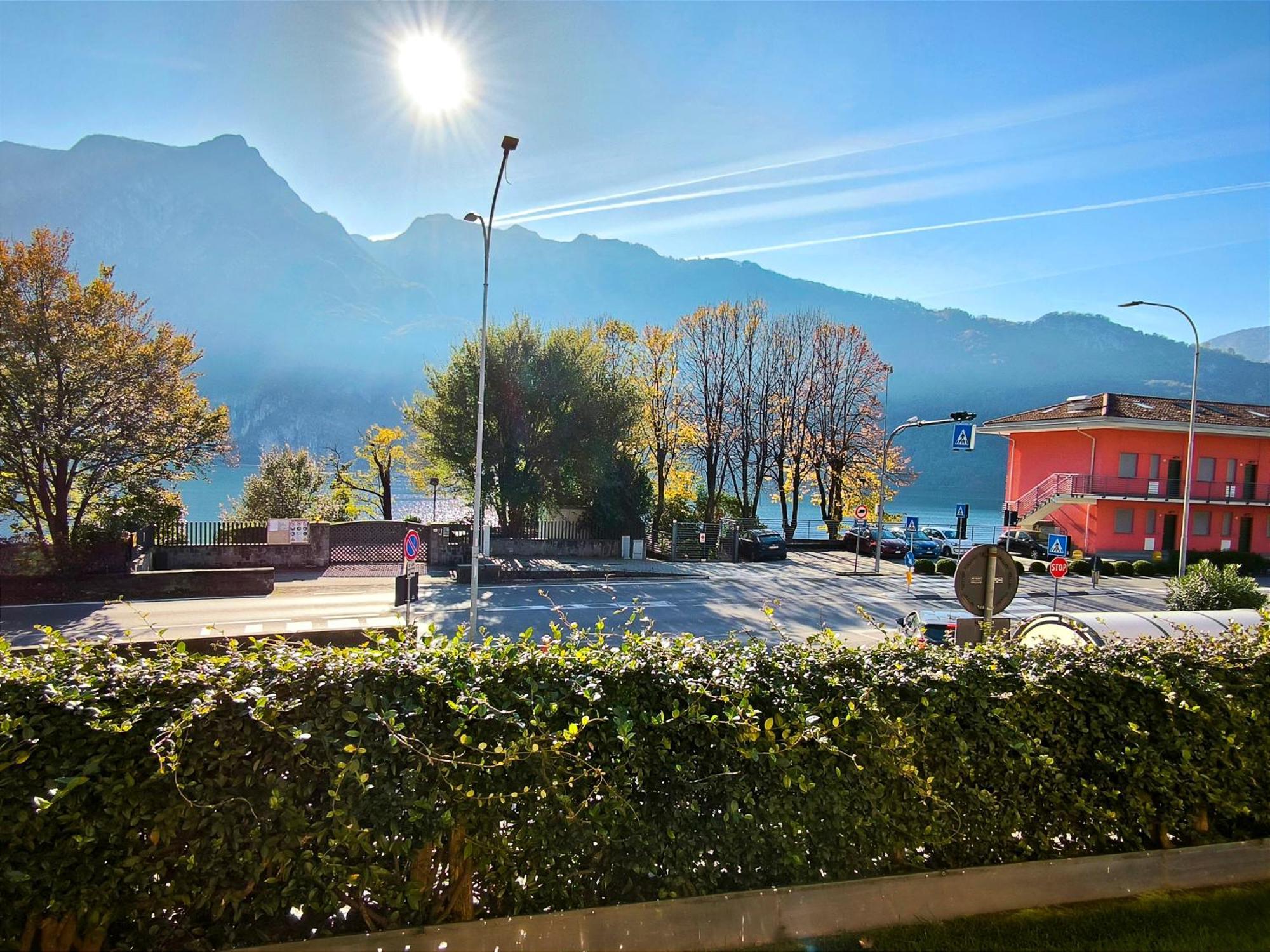 La Meridiana Sul Lago Abbadia Lariana Ruang foto